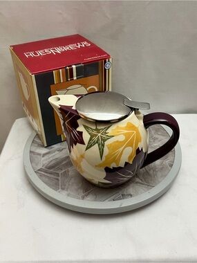 HuesNBrews I-Pot Ceramic Tea Infuser Pot Fall Leaves Stainless Lid Strainer Box
